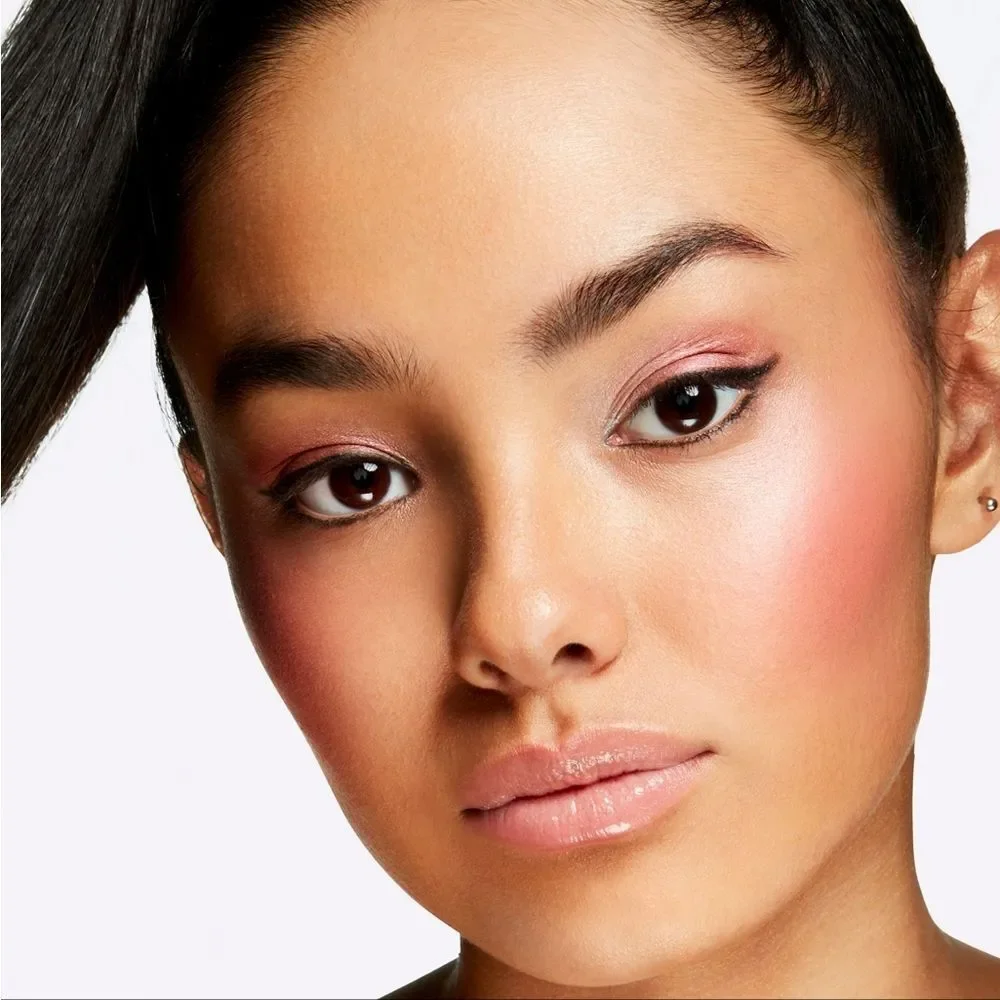 MAC Cosmetics brand new